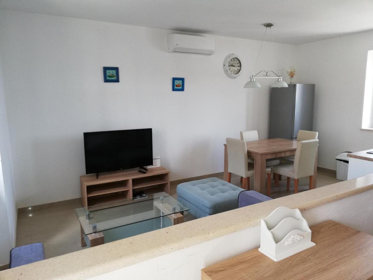Apartman Postira Rot Kültér fotó